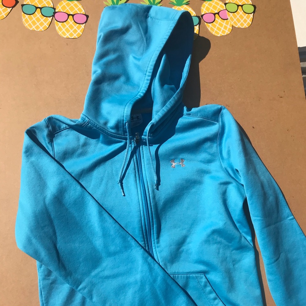 Light bright blue sweatshirt